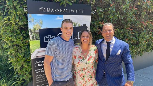 Leigh Fisher and wife Jodie scored a strong sale of their Sandringham home. Marshall White's Matthew Pillios auctioned off their pad at 5 Wentworth Ave, Sandringham. Picture: Supplied/Matthew Pillios