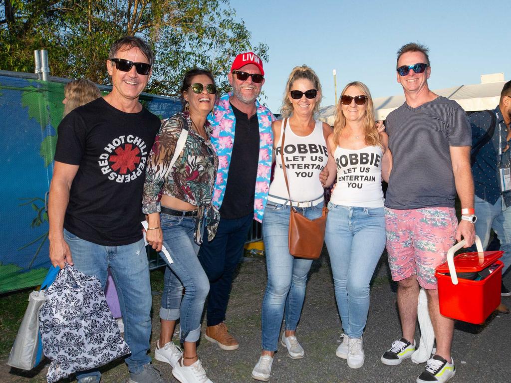 Robbie Williams at A Day On The Green at Sirromet Winery Photos The