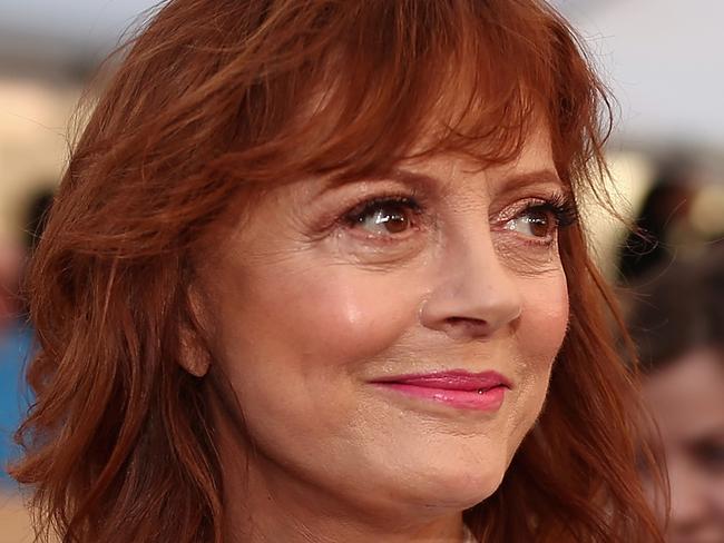 LOS ANGELES, CA - JANUARY 30: Actress Susan Sarandon attends The 22nd Annual Screen Actors Guild Awards at The Shrine Auditorium on January 30, 2016 in Los Angeles, California. 25650_018 (Photo by Christopher Polk/Getty Images for Turner)