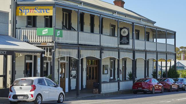 Royal Family Hotel in Port Elliot. Picture: Matt Loxton