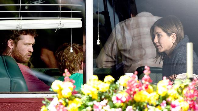 Jennifer Aniston and Sam Worthington filming a scene for their new movie Cake.