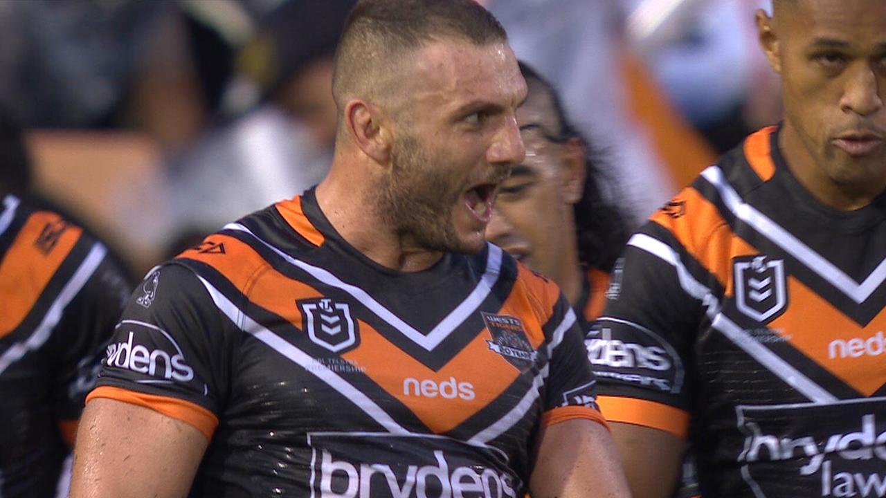 Robbie Farah celebrates after bagging his second try against Manly.