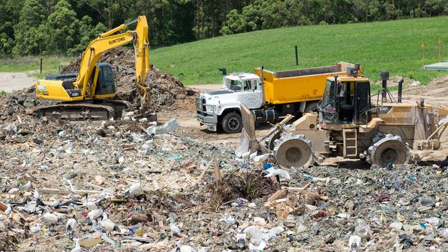 Englands Road rubbish tip at Coffs Harbour.Photo: Trevor Veale / The Coffs Coast Advocate