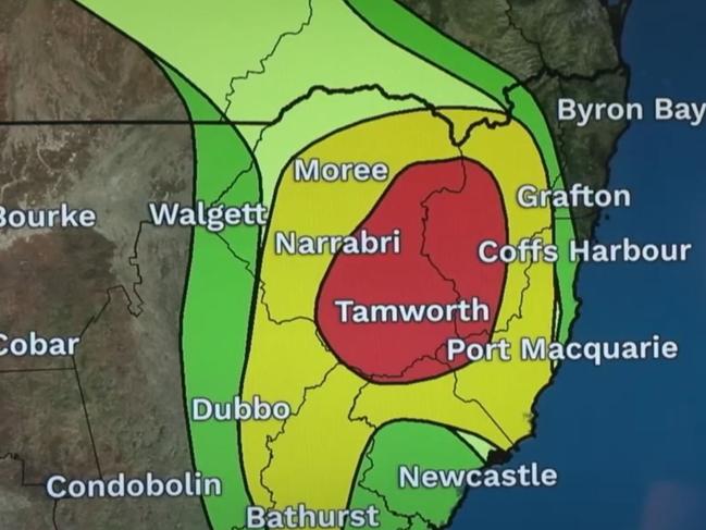 ‘Giant’ hail, supercell storm to smash state