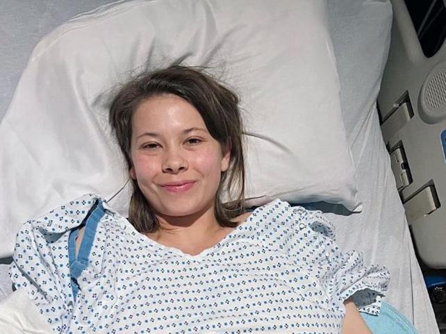 Bindi Irwin has revealed on Instagram she has been struggling for 10 years with undiagnosed endometriosis that has left her with “insurmountable fatigue, pain and nausea”. Source: Instagram