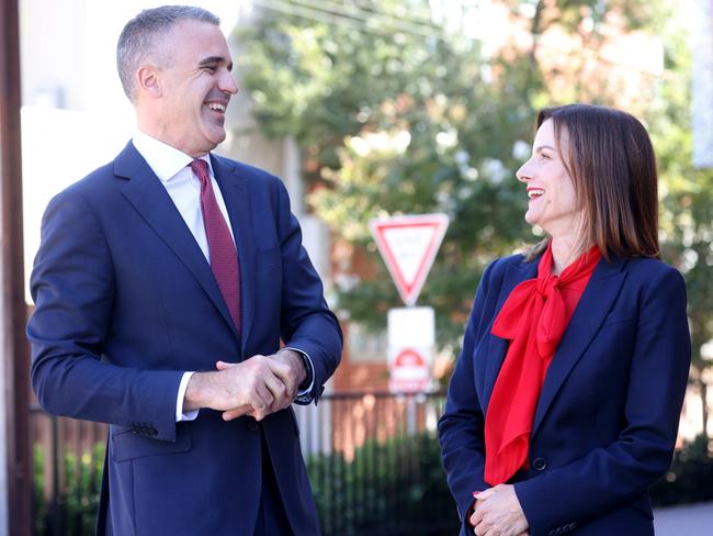 ADELAIDE, AUSTRALIA - NewsWire Photos 22nd, March, 2024: Premier Peter Malinauskas and Labor Candidate for Dunstan Cressida O'Hanlon media conference ahead of tomorrow's by-election in Norwood.  Picture: NCA NewsWire / Kelly Barnes