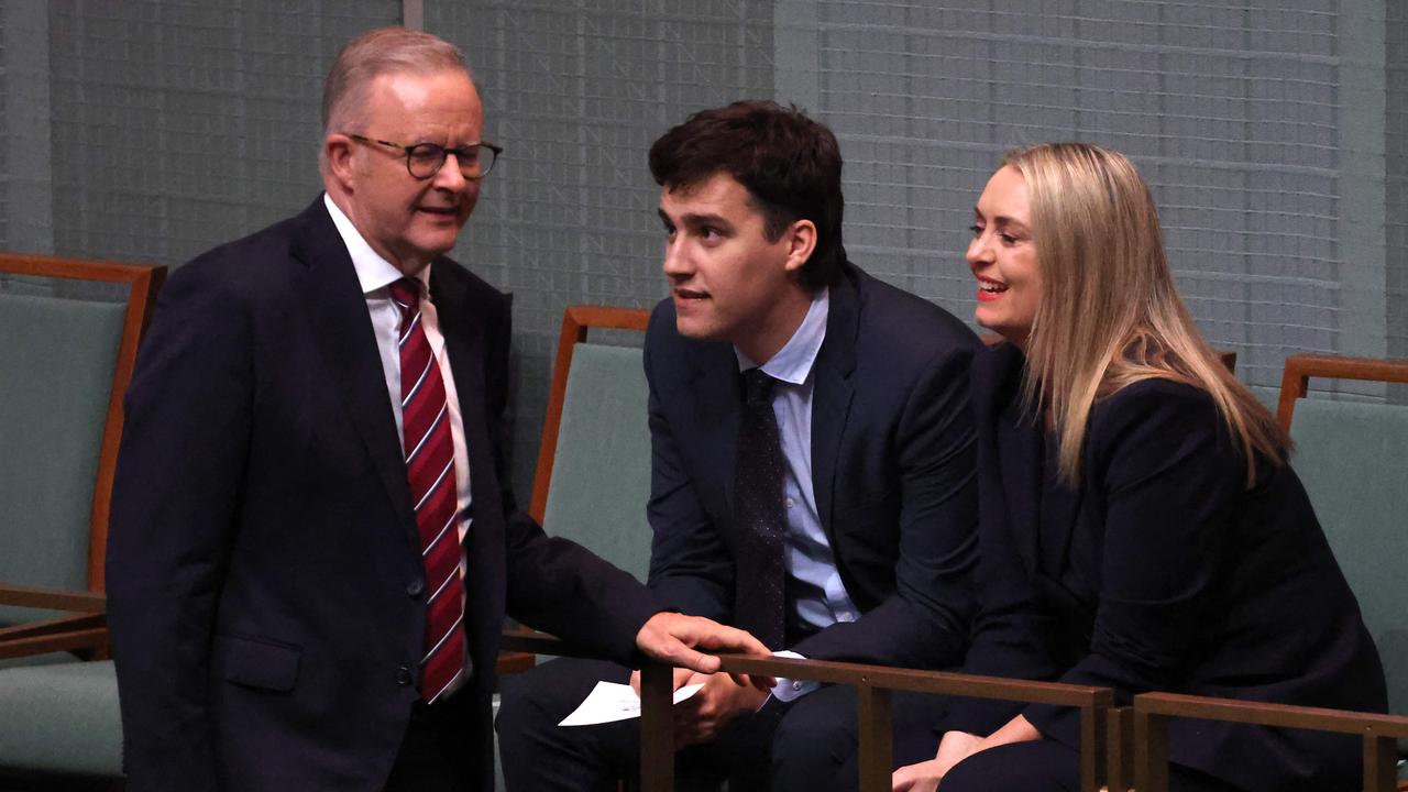 Labor ‘luvvies’ the life of the budget after-party