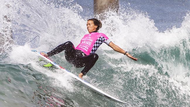 Women’s world surf title race, rankings, events, results, Amanda Lulham ...