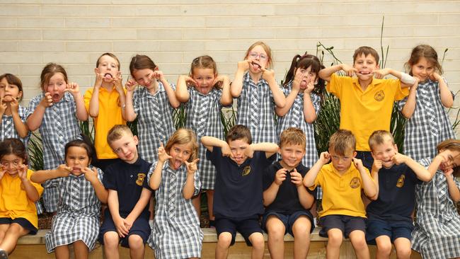Belmont Primary School 2025 Prep B front Florence Bainbridge, Shyne Ngatoko, Jobe Klesman, Florence Anderson, Otis Reasons, Harvey Schack, Oscar Allen, Abraham McDonald, Evie Riordan. Back Margarita Bunster Hetz, Audrey Byrne, Harrison Dunn, Harper Hill, Mae Ludowyk, Zara Morrison, Vivian Jubb, Patrick Hampshire, Amelia Martin