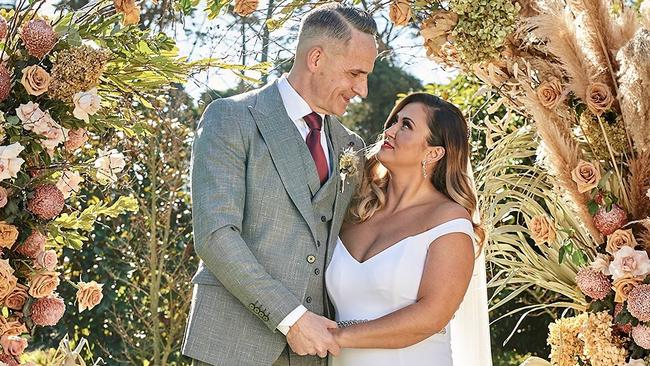 Mishel was married to Steve on MAFS.