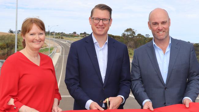 Gawler Mayor Karen Redman, Schubert MP Stephan Knoll and Springwood Estate's Warwick Mittiga open the Gawler East Link Rd. Picture: Jack Hudson