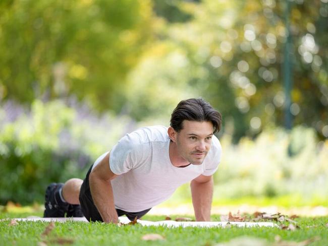 How to do a push up - and different variations for every ability