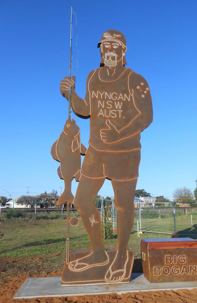 The Big Bogan Statue Erected In Nygan Is Australias Latest Tourist Attraction News Com Au