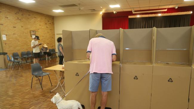 Voting at Broadbeach, QLD. Gold Coast Picture by Richard Gosling