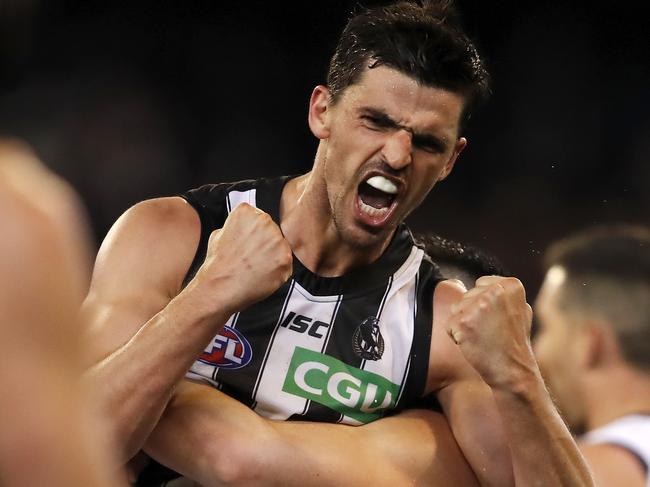 MELBOURNE, AUSTRALIA - SEPTEMBER 06: Scott Pendlebury of the Magpies celebrates a win after the final siren during the 2019 AFL First Qualifying Final match between the Geelong Cats and the Collingwood Magpies at the Melbourne Cricket Ground on September 06, 2019 in Melbourne, Australia. (Photo by Dylan Burns/AFL Photos via Getty Images)