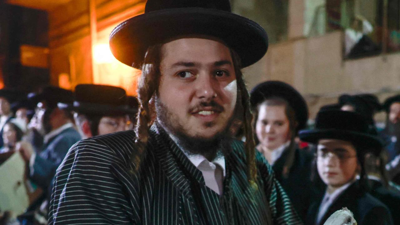 hasidic jewish man