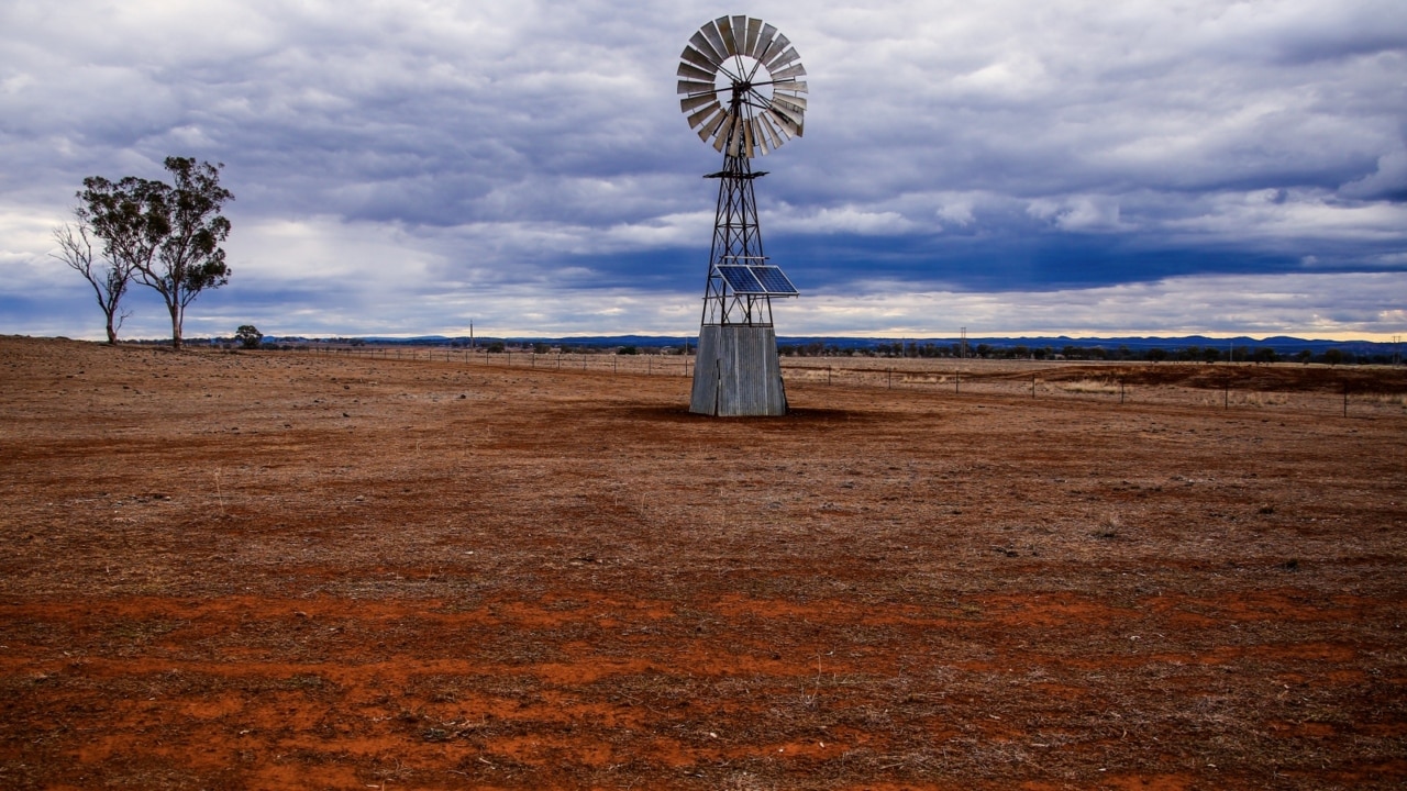 Drought could follow record rainfall chance of El Nino arriving off the back of La Nina