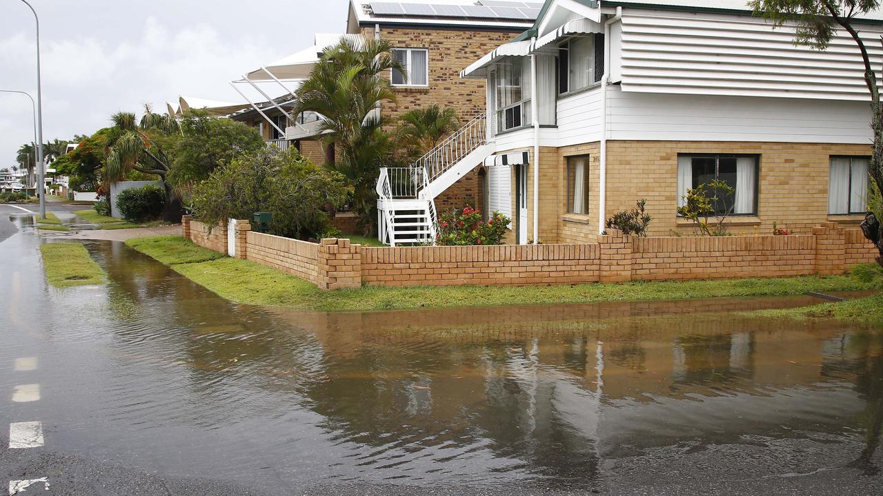 Homes flood in Wynnum after heavy rains and flooding hit Brisbane. Picture: NCA NewsWire/Tertius Pickard