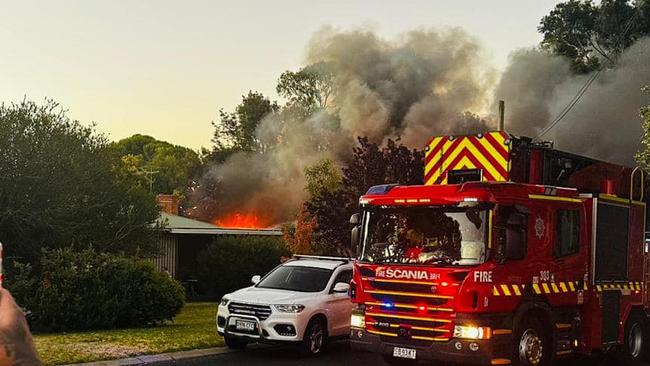 Thick black smoke billows from the home. Picture: Robin Gill Ripu/Facebook