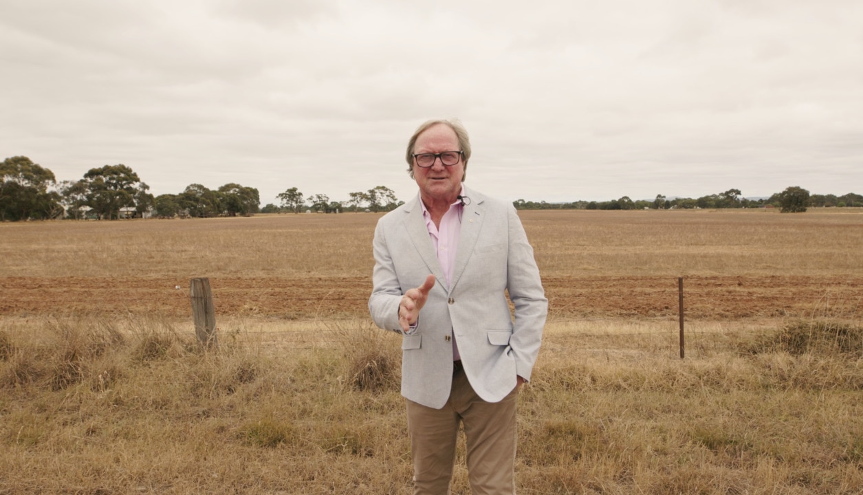 Kevin Sheedy spruiks Melton land