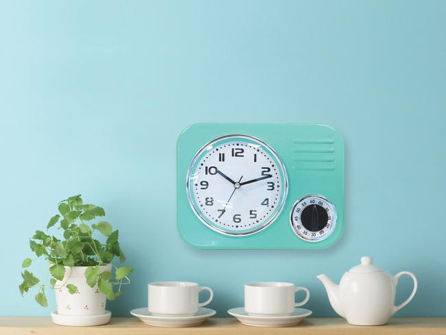 1950's Retro Kitchen Wall Clock | TurquoiseDescription: 1950's RETRO KITCHEN WALL CLOCK WITH 60 MINUTE TIMERInspire your inner gourmand with the Kitchen Retro Wall Clock with Timer! This Retro Clock with Timer calls for some serious housewife-esque cooking. It will make sure your beef roast and vegetables are made to perfection, every time.FEATURESMade from painted steel for strength and durabilityFeatures a sixty minute cooking timer to craft your favourite delicacies in a timely fashionBoxy body adds chic geometric charmThree hands for accurate time-keepingSPECIFICATIONSComes ready to hangRequires 1 x AA battery (not included)Size: 31.2cm (L) x 23.7cm (H) x 5.9cm (W)Material: MetalAvailable in a vintage-inspired palette colours:Turquoise - 2 different functions: Clock and 60 Minutes TimerRed - 3 different functions: Clock, 60 Minutes Timer and ThermometerView product on company website:http://www.yellowoctopus.com.au/retro-wall-clock-with-60-minutes-timerPrice: $69.99Company: Yellow OctopusTelephone number: 03 8684 9079Press Loft link: https://www.pressloft.com/product.php?pid=1784514Stockist information: www.YellowOctopus.com.a