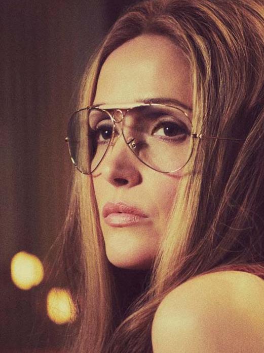 Rose Byrne plays feminist Gloria Steinem in Mrs America. Picture: HBO/Foxtel.