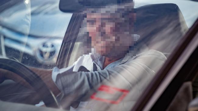 A driver texting on his mobile in West Ryde on Friday. AAP IMAGE/MONIQUE HARMER