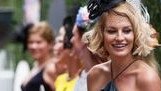 Fashions of the Field contenders at the Gold Coast Turf Club's Melbourne Cup Day festivities (2017)