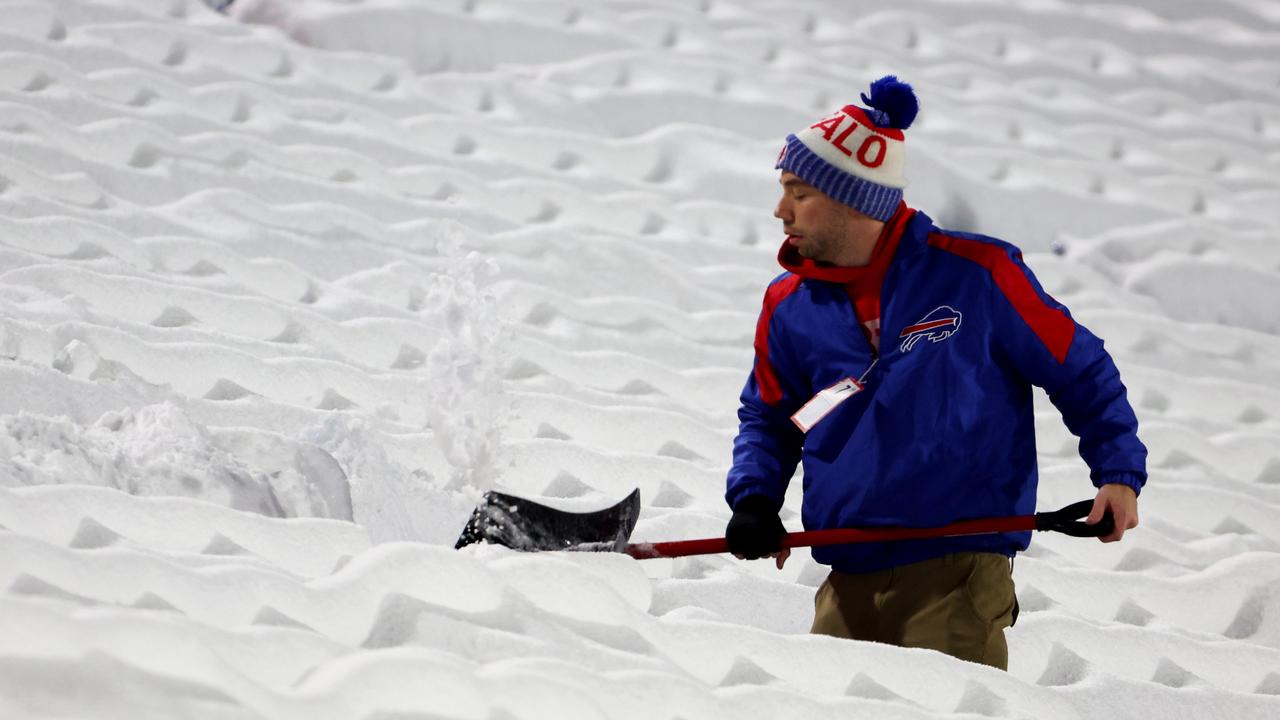 Snowball fight at the Bills vs Dolphins game, better than dilds I