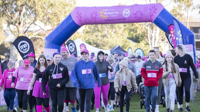 Mother's Day Classic run and walk at Bellerive. Picture: Chris Kidd