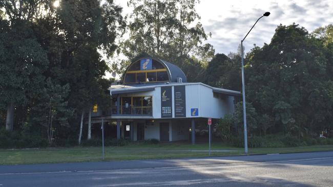 Lismore Visitor Information Centre at 207 Molesworth St, Lismore.