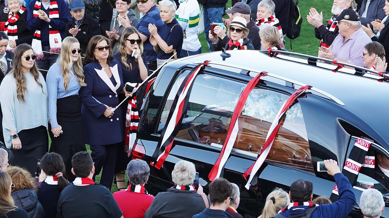 Family and fans farewell Danny Frawley at Moorabbin.