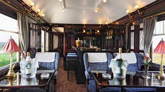 Orient Express is Returning, Escapes