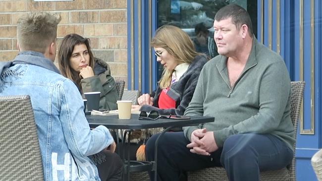 Billionaire James Packer was spotted grabbing coffee with his girlfriend Kylie Lim and ex-wife Jodhi Meares. Picture: Backgrid