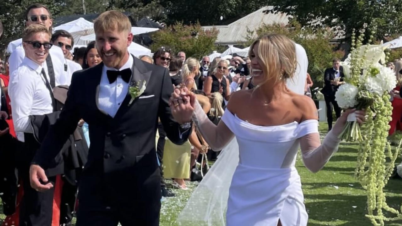 Essendon star marries in stunning ceremony