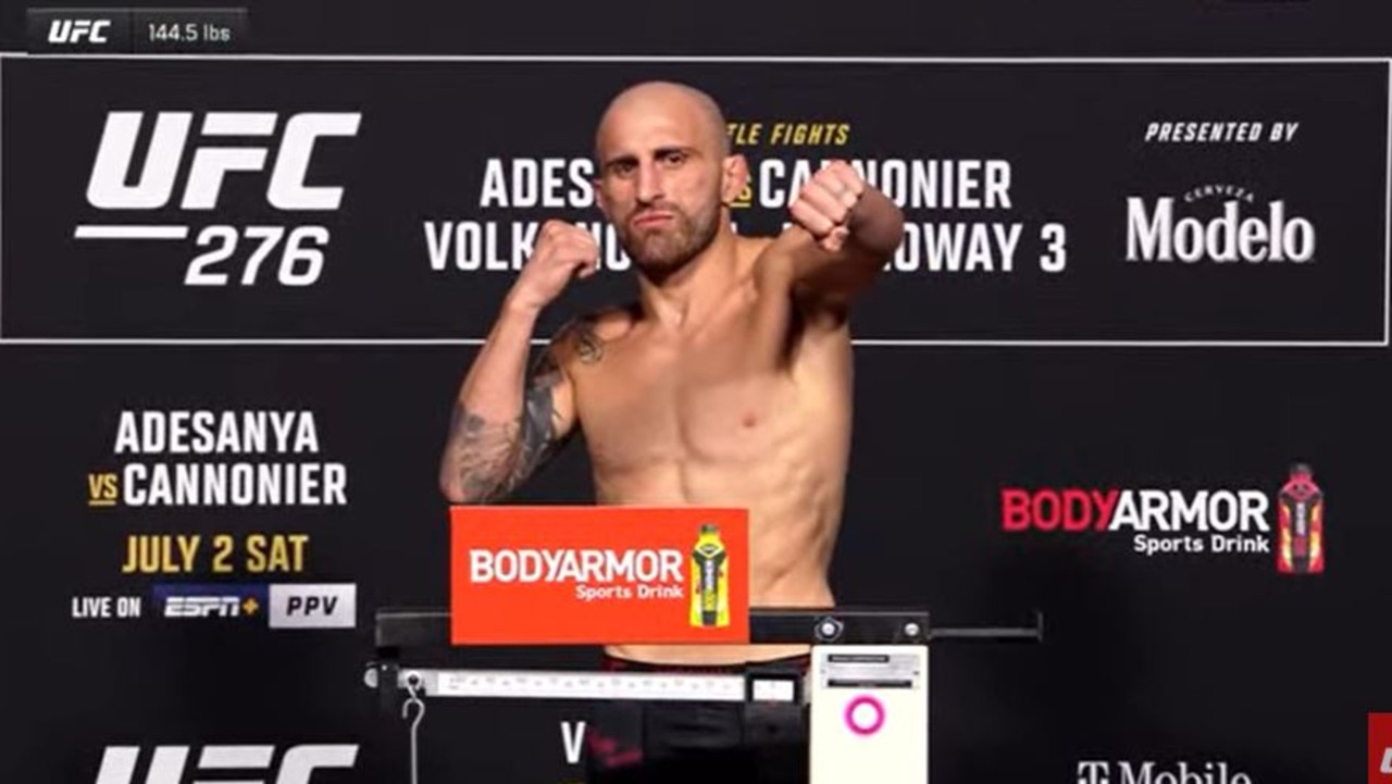 Pesée, résultats, Alexander Volkanovski contre Max Holloway, Israel Adesanya contre Jared Cannonier, mises à jour