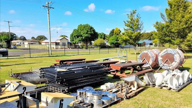 Last year council auctioned numerous items from Grafton Olympic Pool. Picture: Odessa Blain.