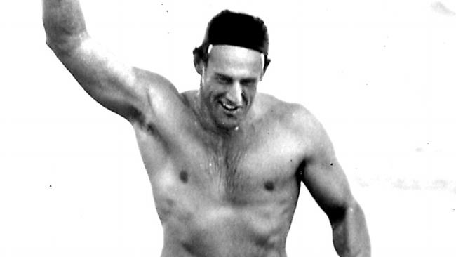 Peter Lacey won 47 medals, including 18 gold, at 22 consecutive Australian Surf Life Saving Championships from 1963-84.