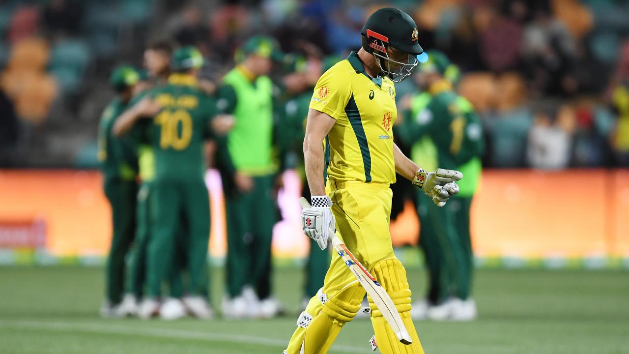 Australia has lost its three-match ODI series 2-1 to South Africa, after a Shaun Marsh century failed to save the day following a Proteas clinic.
