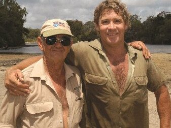 Renowned crocodile conservationist Bob Irwin is urging the Queensland Government to take action and close a legal loophole that enables social media users to recklessly enter crocodile habitats.