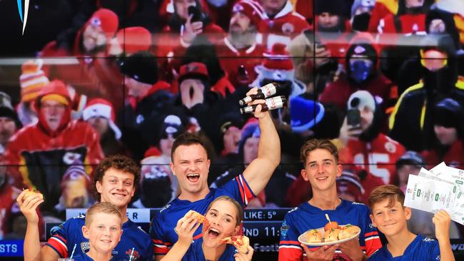 Bond Pirates players (L-R Front) Ashton Kaltenbach (12), Ashleigh Brown (16) and Tobby McGuane (12) along with back row (L-R) Zach Wren (16), Keith Morris (31) and Jarvis Kaltenbach (15) enjoy live sport at Robina Pavilion. Photo: Scott Powick NEWSCORP