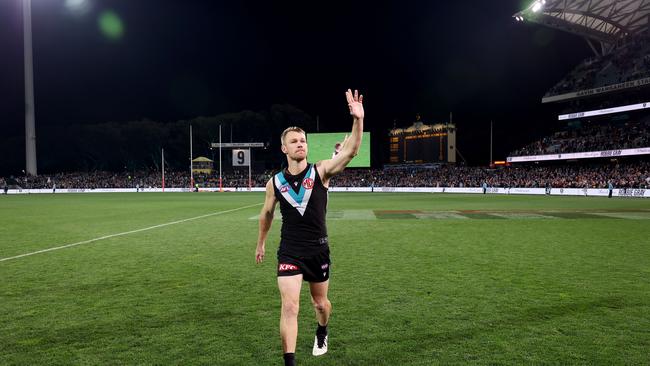 Robbie Gray waves to the crowd after his final game. Picture: James Elsby/AFL Photos via Getty Images