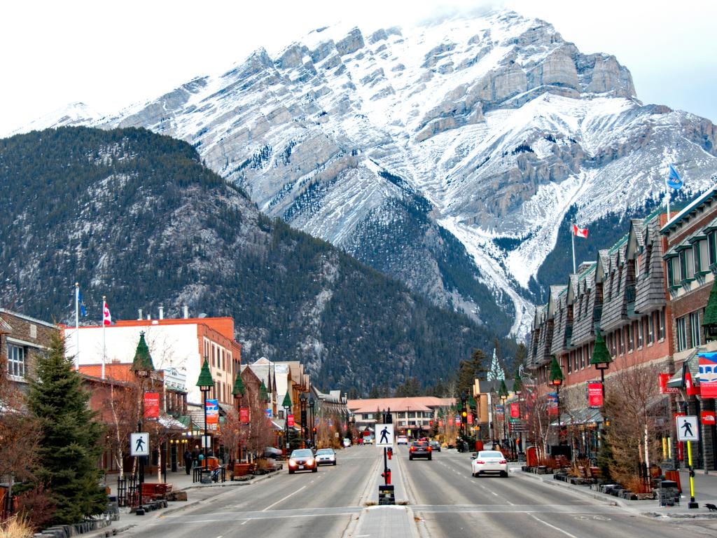 Canada holiday: Things to do in Banff and Lake Louise in winter ...