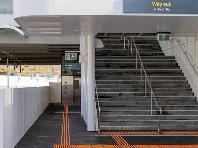 No ramps were built at Union Station, preventing those with disabilities or prams from accessing the platforms when the lifts are out of service. Picture: LXRP