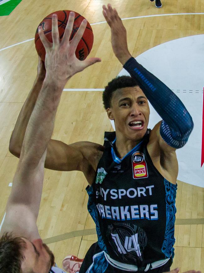 RJ Hampton of the Breakers. Picture: AAP/David Rowland