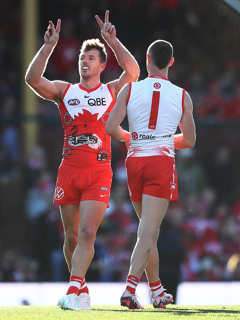 Luke Parker returned as the sub and had a big impact. Picture: Brett Costello