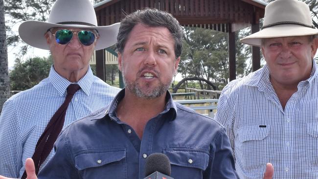 Mr Dametto flanked by KAP MPs Bob Katter (left) and Shane Knuth.