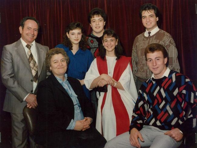 Murder victim Salvatore Rotiroti with his wife Giuseppina and their five children (from left) Maria, Tony, Elizabeth, Joe and Vince (seated)