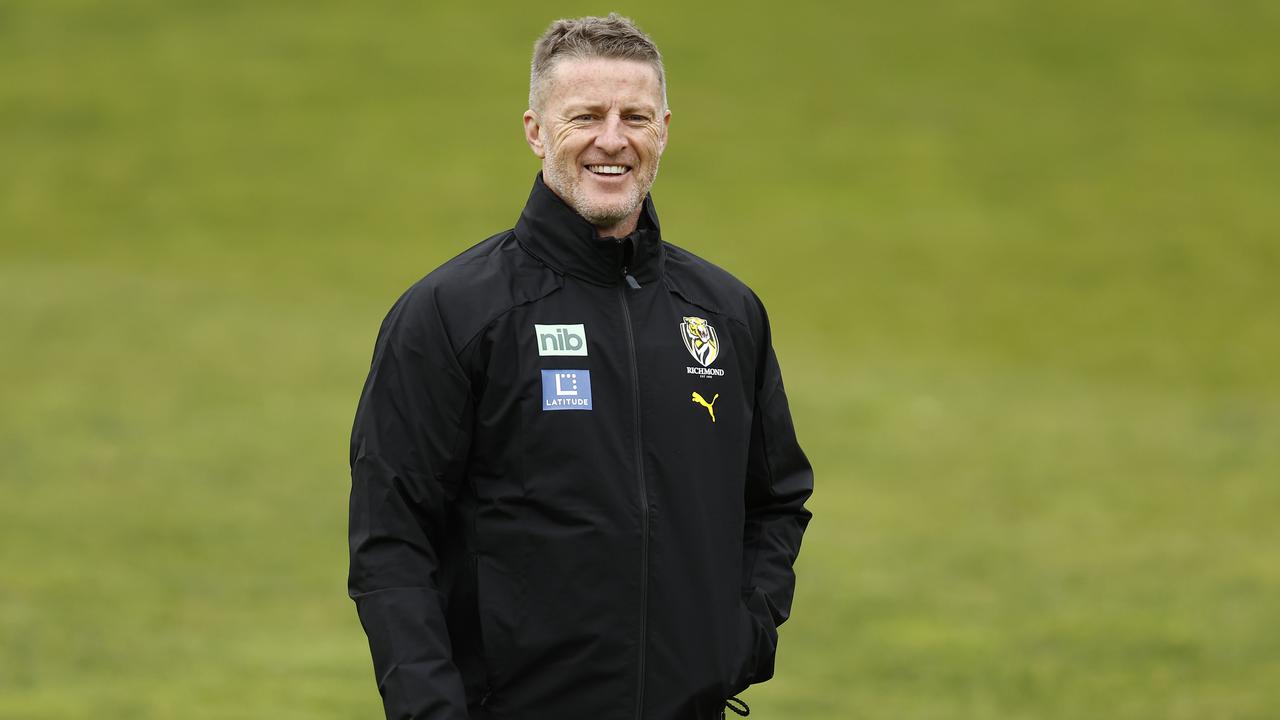MELBOURNE, AUSTRALIA - AUGUST 11: Richmond senior coach, Damien Hardwick looks on during a Richmond training session at Punt Road Oval on August 11, 2022 in Melbourne, Australia. (Photo by Darrian Traynor/Getty Images)