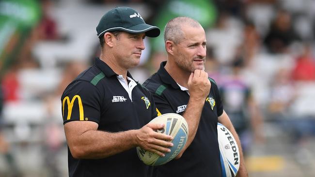 The Warriors have ruled out making an approach to Shane and Ben Walker to coach the club.